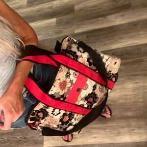 1154 Lill Studio weekender bag tote large, detachable shoulder strap floral